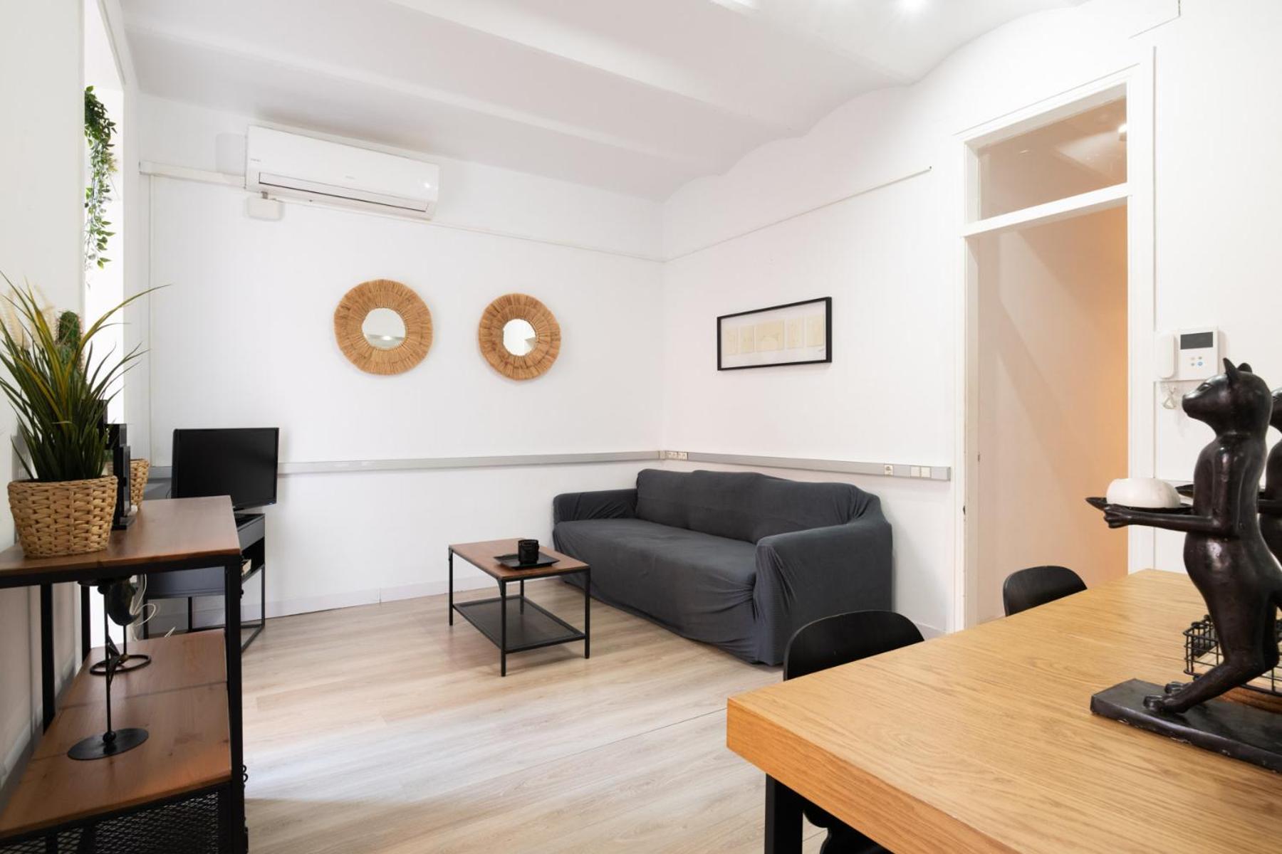 Sagrada Familia Comfy Appartement *